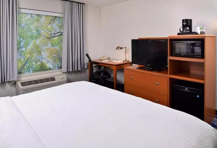 障害者適応デラックスルーム, Fairfield Inn And Suites Beloit