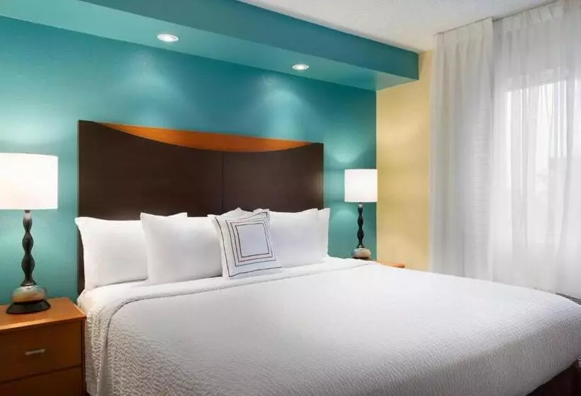 キングサイドベッドのスタンダードワンルーム, Fairfield Inn & Suites Dallas Mesquite