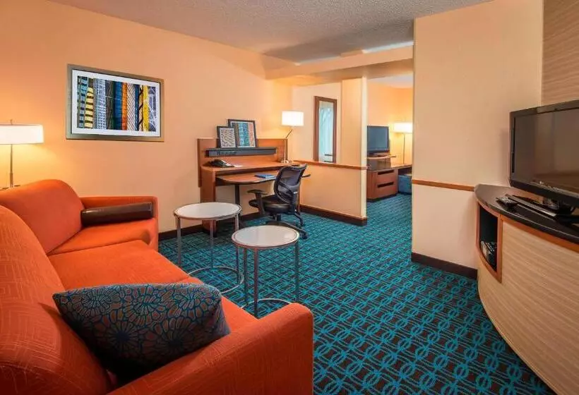 キングサイドベッドのスタンダードワンルーム, Fairfield Inn & Suites By Marriott Frederick