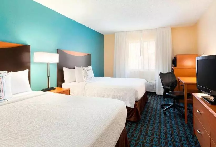اتاق استاندارد, Fairfield Inn & Suites Midland