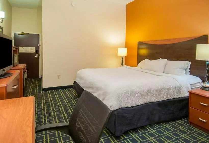身障者適用キングサイズベッドルーム, Quality Inn & Suites