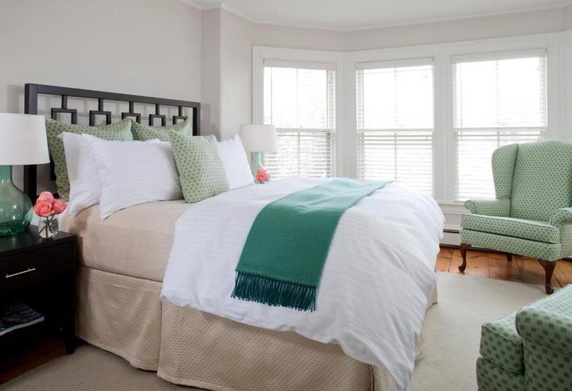 Номер Deluxe, The Inn At English Meadows