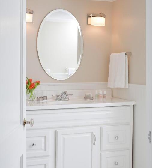 带大床的标准间, The Inn At English Meadows