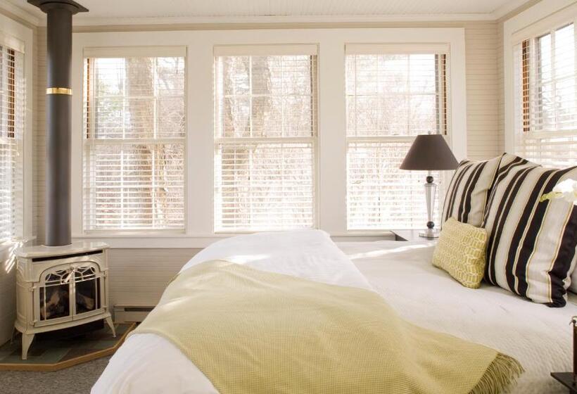 Suite, The Inn At English Meadows
