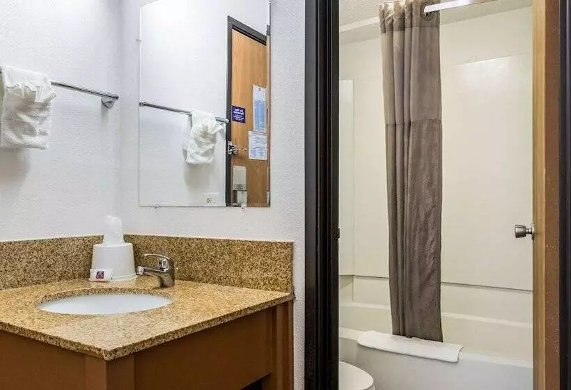 اتاق استاندارد با 2 تخت دوبل, Motel 6elk Grove Village, Il