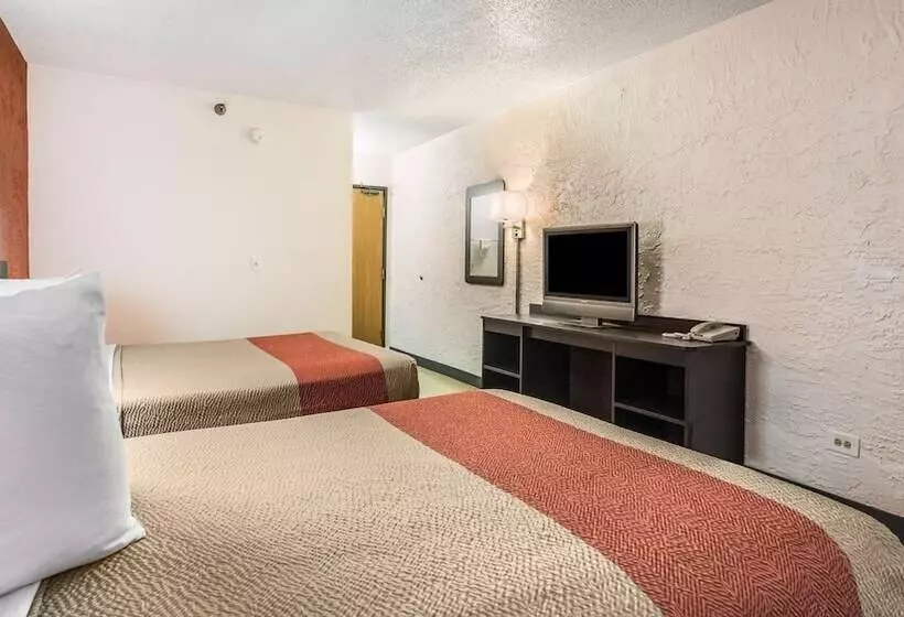 اتاق استاندارد با 2 تخت دوبل, Motel 6elk Grove Village, Il