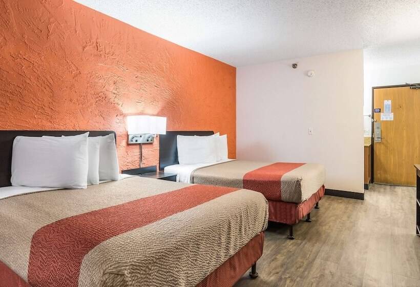 غرفه قياسيه سريرين مزدوجين, Motel 6elk Grove Village, Il