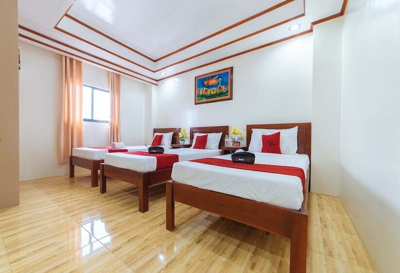 غرفة عائلية, Reddoorz Near Golden Sarok Shrine