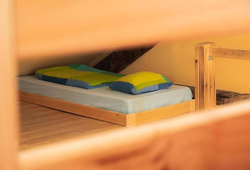 חדר סטנדרט, Refugio De Bujaruelo