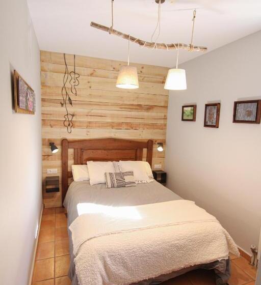 חדר בסיסי, Refugio De Bujaruelo