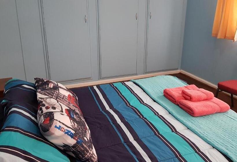 חדר סטנדרט חדר אמבטיה משותף, Hostal Viajeros