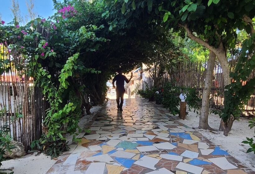 ファミリールーム, Marea Boutique