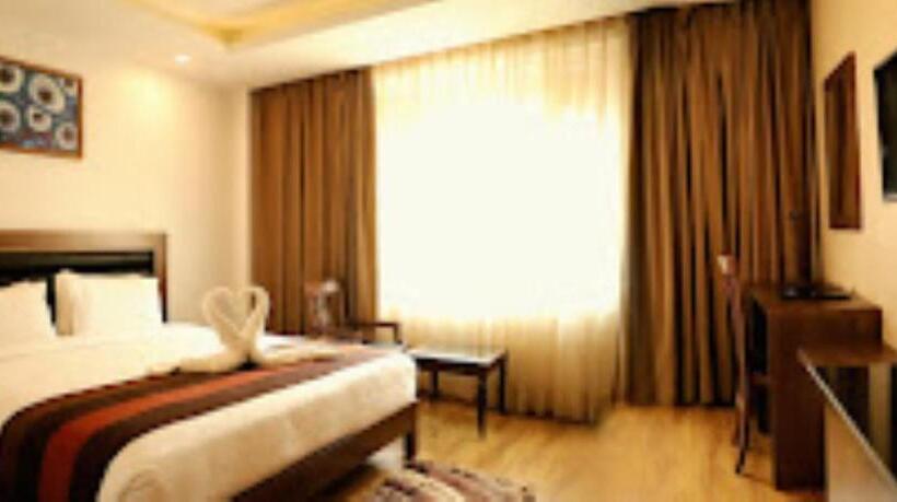 デラックスルーム, Abode By Aliste Hotels  2 Minutes Walking To Golden Temple, Amritsar