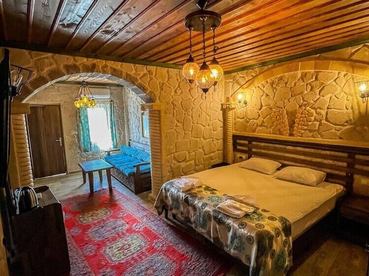 اتاق استاندارد با چشمانداز شهر, Cappadocia Caves