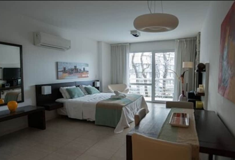 Студия Стандарт, Sea Point By D&g