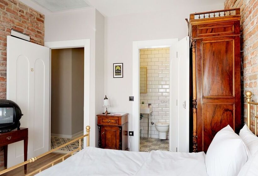 デラックスルーム, Des Arts Galata