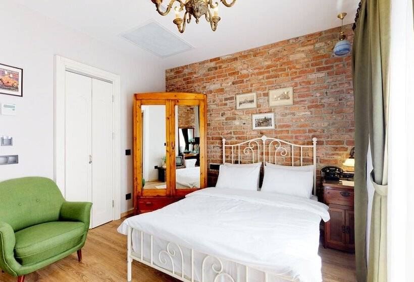 デラックスルーム, Des Arts Galata