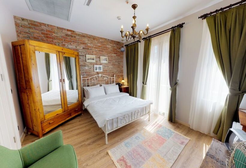 デラックスルーム, Des Arts Galata