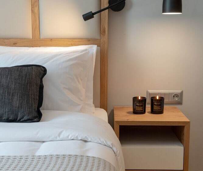 اتاق استاندارد برای معلولان, Grand Port Suites