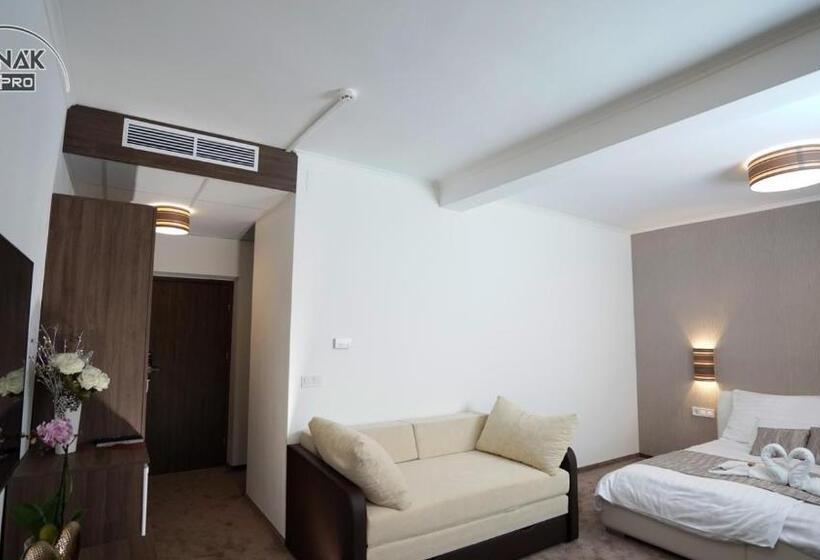 주니어 스위트 발코니, írisz