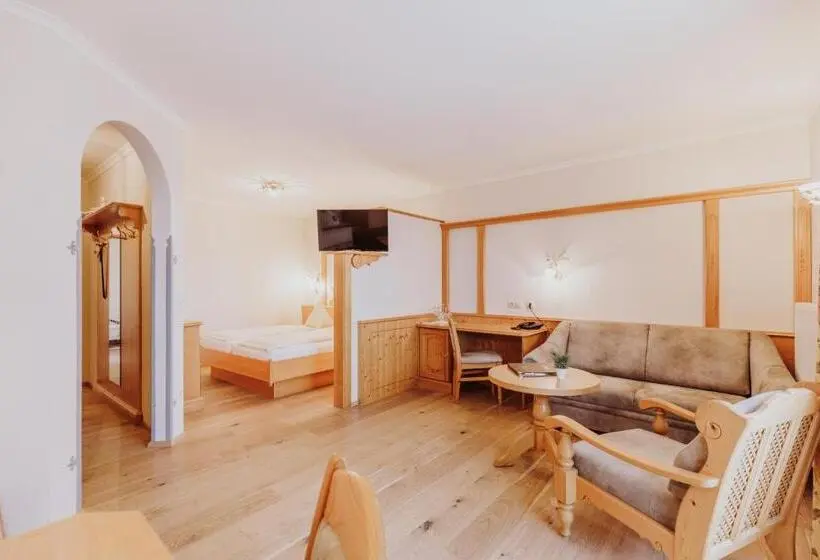 Juniorsviitti, Landhotel Gschirnwirt