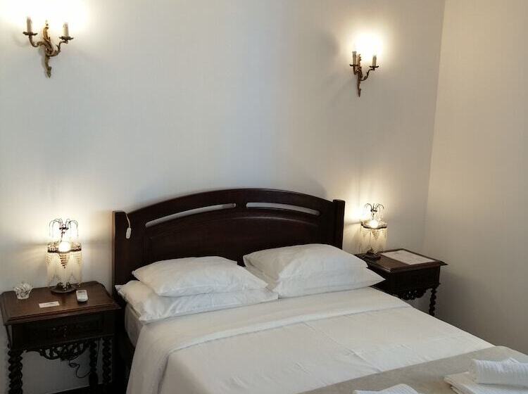 Семейный Номер, Casa Do Ribeirinho