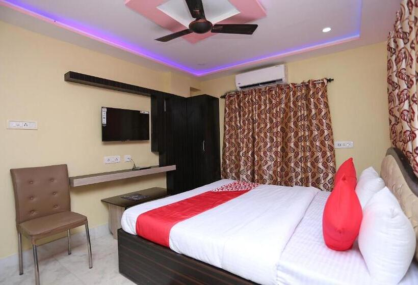 اتاق استاندارد, O Red Velvet Inn Near Chinar Park,airport