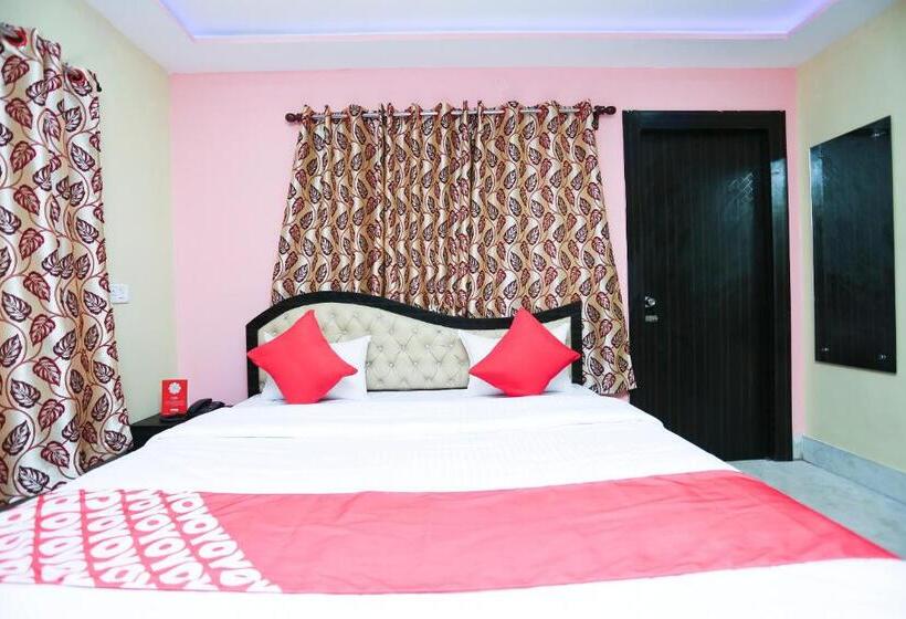 اتاق استاندارد, O Red Velvet Inn Near Chinar Park,airport