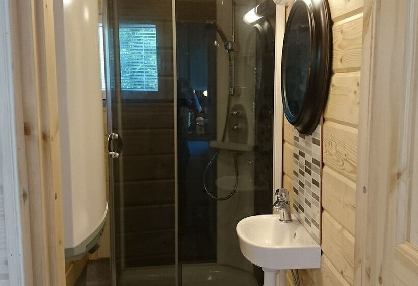 キャビン, Maatilamatkailu Ilomäki