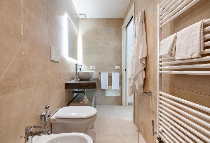 اتاق استاندارد با وان آب گرم, Palazzo San Lazzaro   Jacuzzi Rooms & Suites Lecce Selection