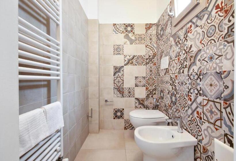 سوییت خانوادگی, Palazzo San Lazzaro Jacuzzi Rooms & Suites Lecce Selection