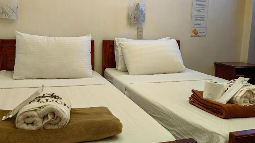 Deluxe Room, Relucio Inn