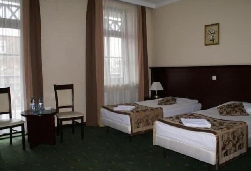 اتاق سوپریور, Uzdrowiskowy St George