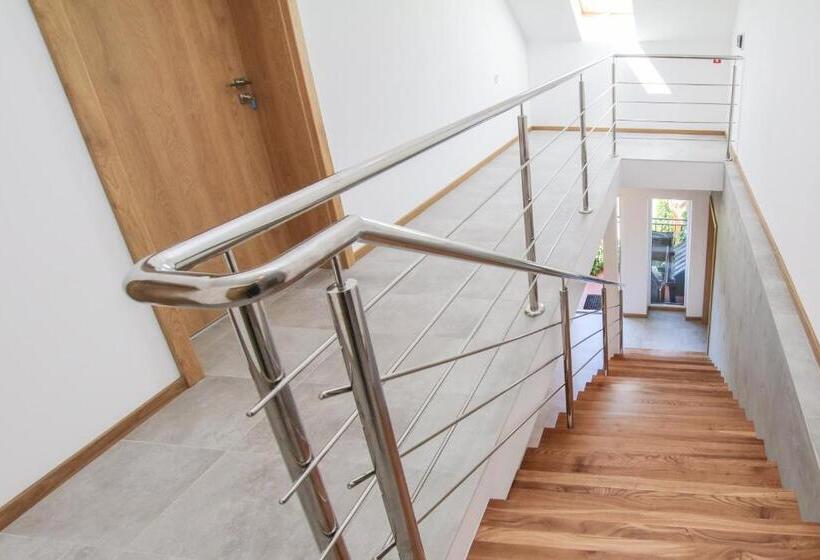 חדר דלוקס עם מרפסת, Dg Albatros Ii