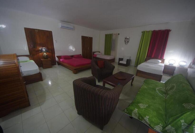 اتاق خانوادگی, Villa Ty Milyn Mazela Sa