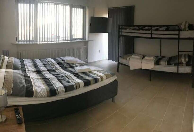 ファミリールーム, Ikast