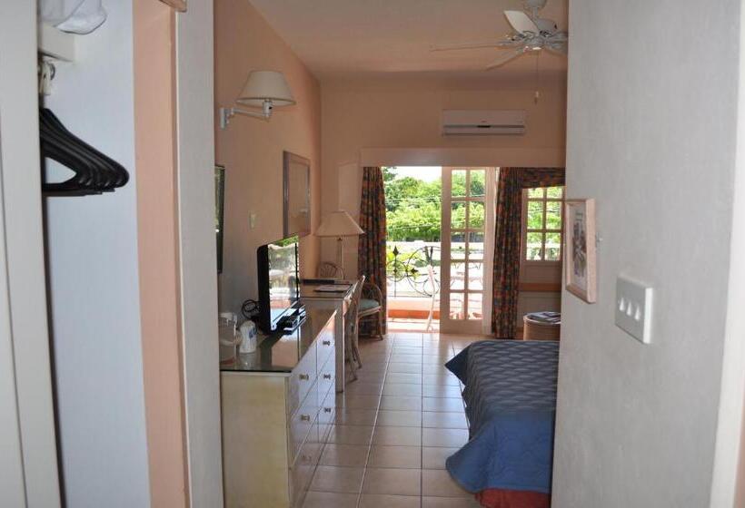 اتاق استاندارد, Pommarine