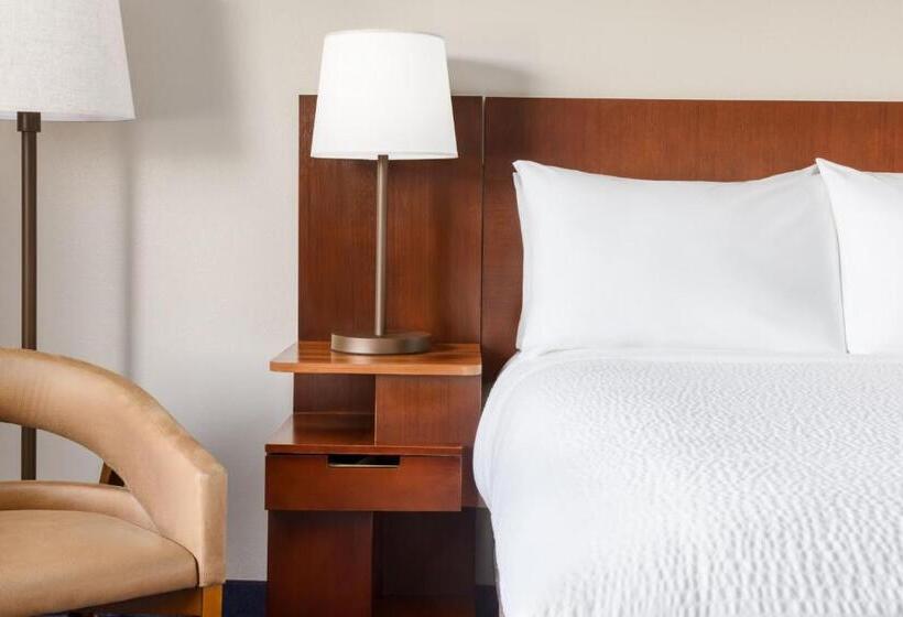 스탠다드 룸, Fairfield Inn Philadelphia Airport