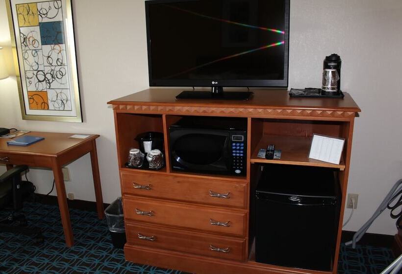 חדר סטנדרט שתי מיטות זוגיות, Fairfield Inn & Suites Kansas City Liberty