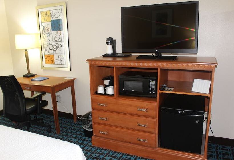 Номер Стандарт 2 Двуспальные Кровати, Fairfield Inn & Suites Kansas City Liberty