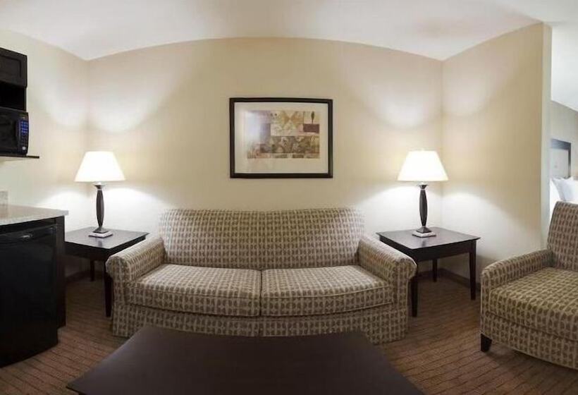 جناح, Holiday Inn Express & Suites Madison Verona, An Ihg