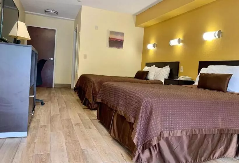 ２ダブルベッドのスタンダードルーム, Executive Inn & Suites Upper Marlboro