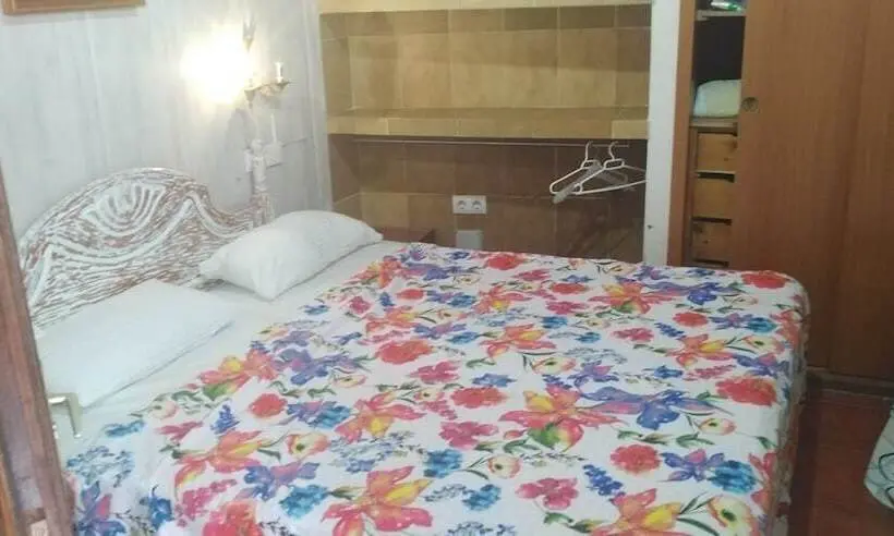 اتاق استاندارد, Hostal Sant Jordi