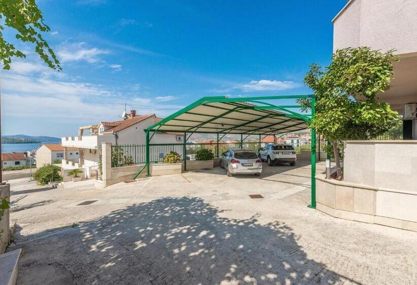 شقة غرفة واحدة, Apartments Ivana Mira