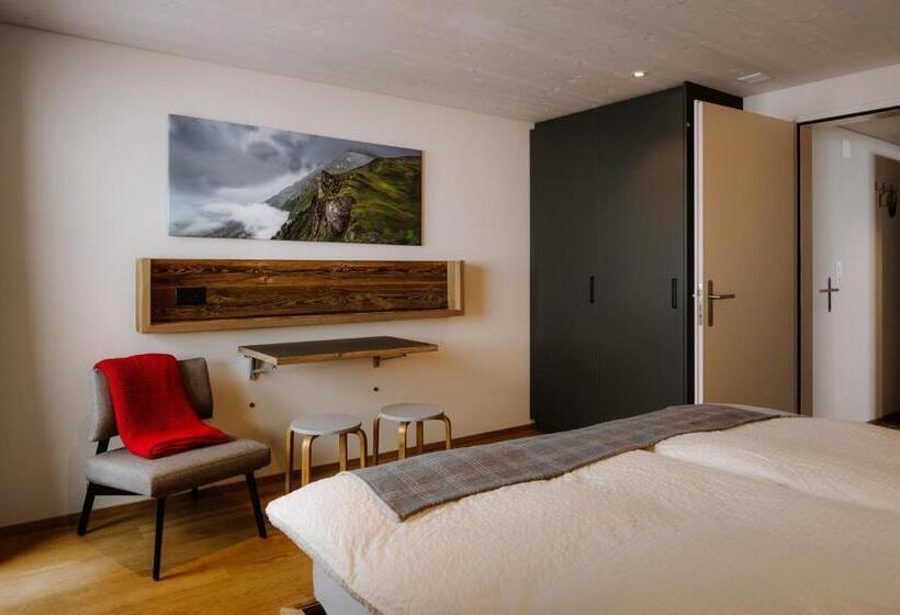 Svit med Balkong, Berghotel Engstligenalp