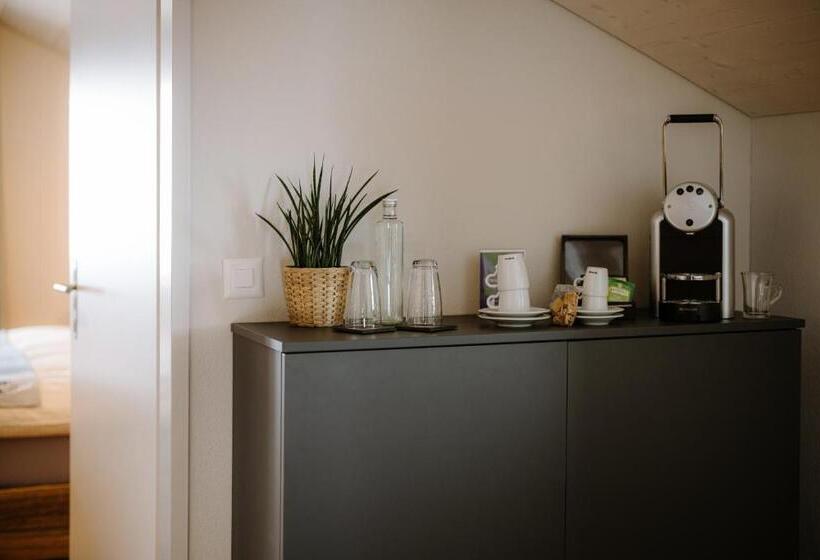 Svit med Balkong, Berghotel Engstligenalp