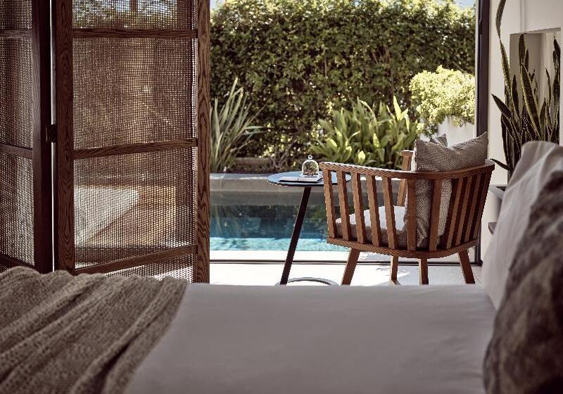 سوئیت جونیور با استخر, Contessina Suites & Spa Adults Only