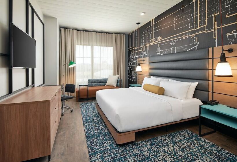 프리미엄 룸, Indigo Tallahassee Collegetown, An Ihg