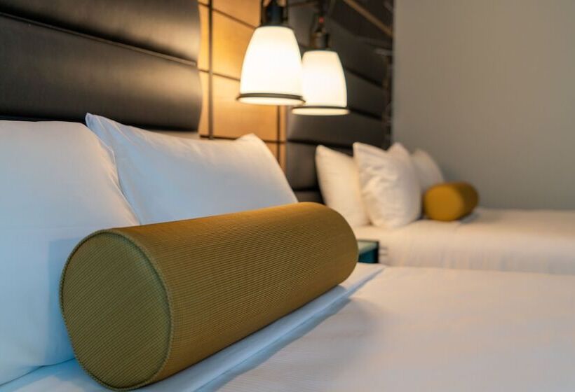 스탠다드 룸 더블 침대 2개, Indigo Tallahassee Collegetown, An Ihg