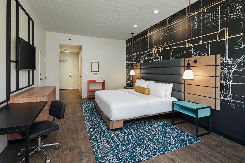 스탠다드 룸 킹사이즈 침대, Indigo Tallahassee Collegetown, An Ihg